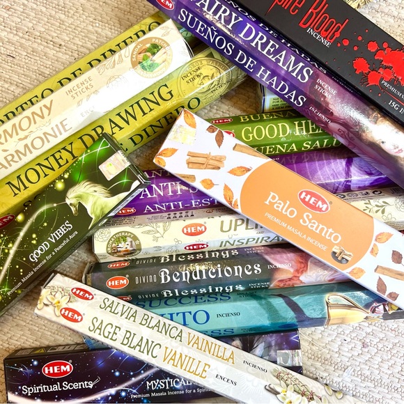 🔮 LIVE SHOW 🌙 Incense Sticks Listing ✨ PRICE IS NOT $3 - Picture 2 of 2